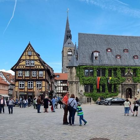 Fewo Otto- Sanierte Ferienwohnung Im Einzeldenkmal Quedlinburg Eksteriør bilde