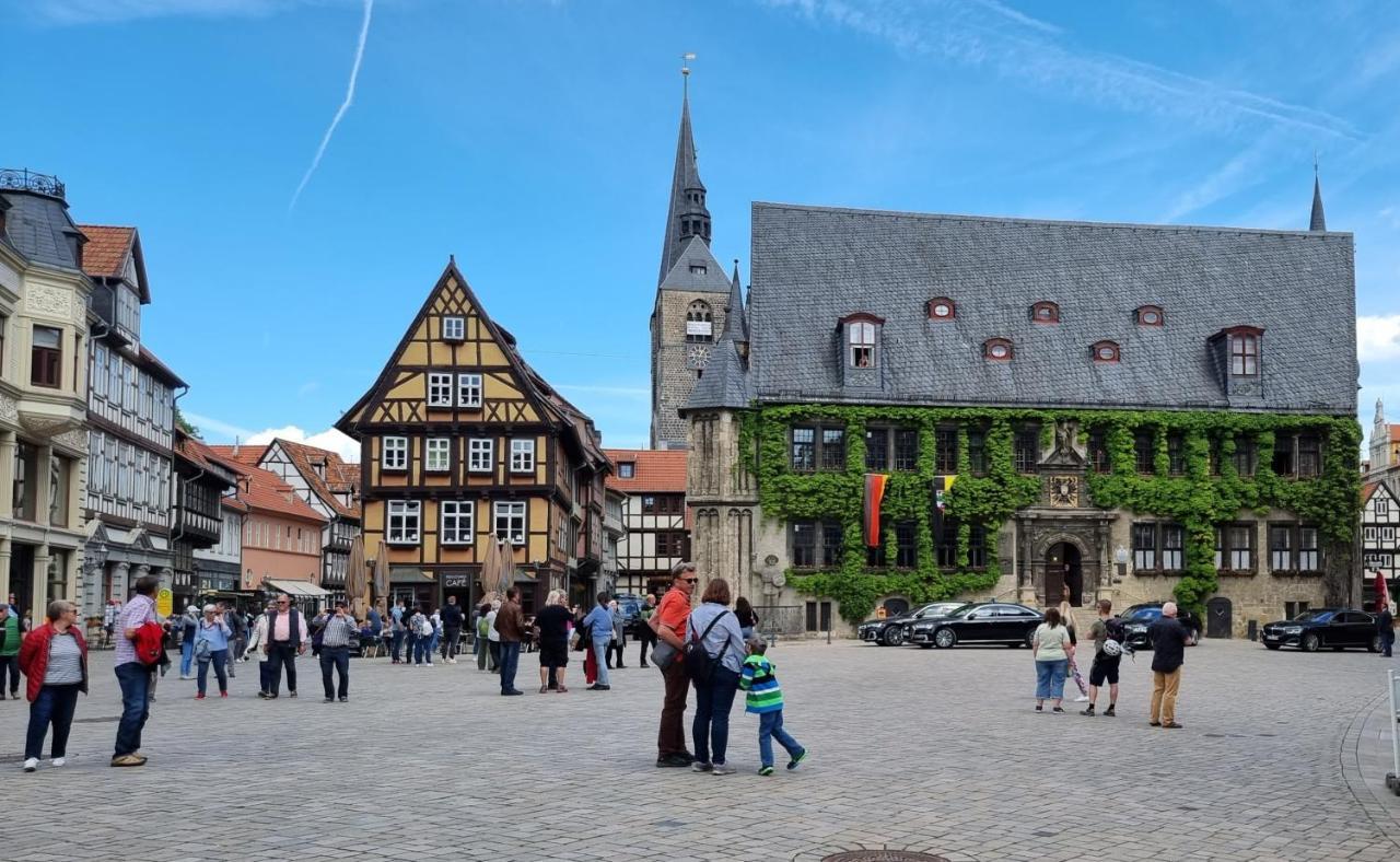 Fewo Otto- Sanierte Ferienwohnung Im Einzeldenkmal Quedlinburg Eksteriør bilde